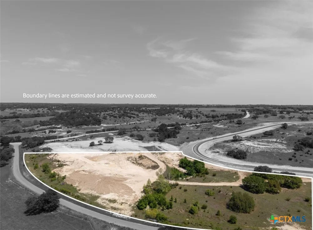 8 Grand Canyon Drive Oglesby, TX 76561