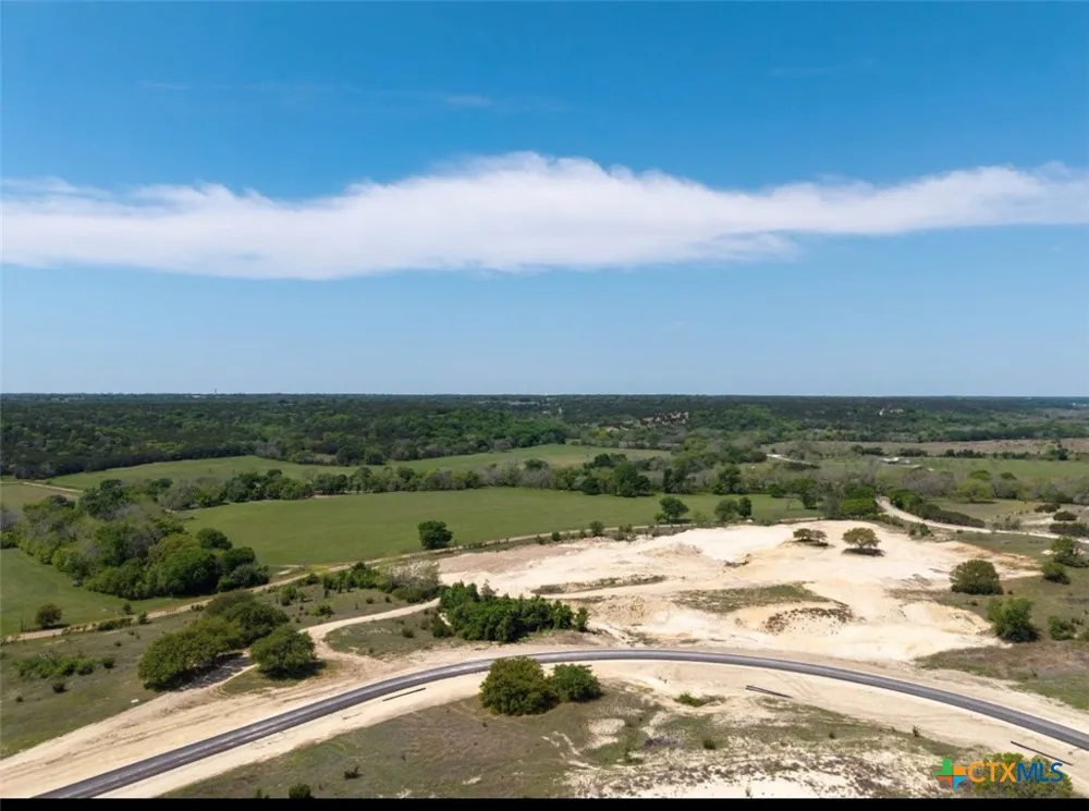 8 Grand Canyon Drive Oglesby, TX 76561