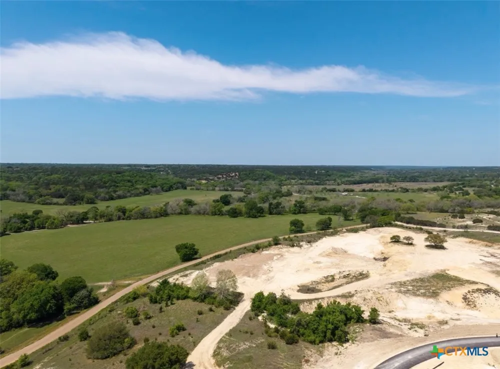 8 Grand Canyon Drive Oglesby, TX 76561