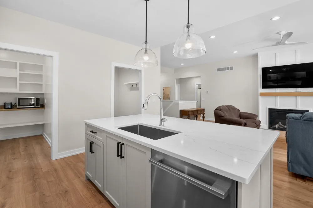 5405 Harborview Pass Kalamazoo, MI 49009