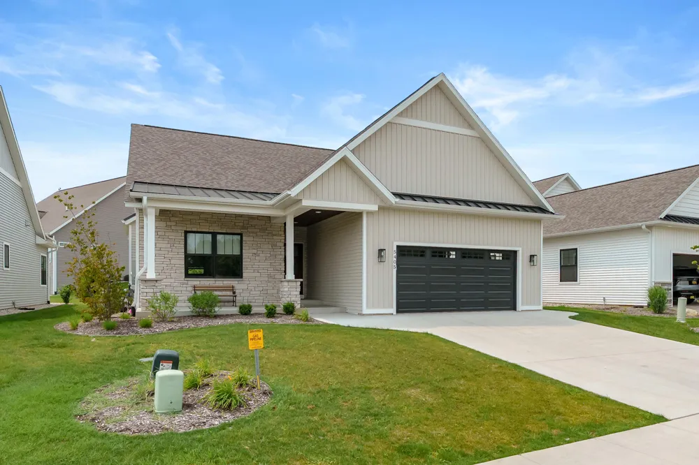 5405 Harborview Pass Kalamazoo, MI 49009