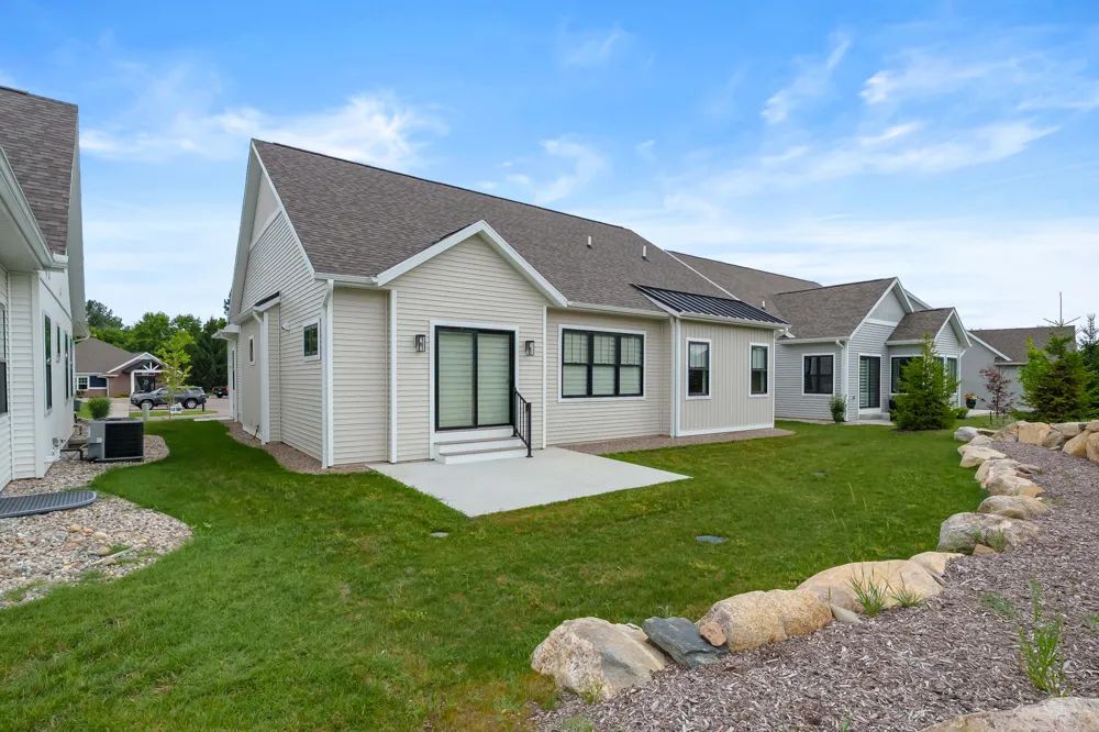 5405 Harborview Pass Kalamazoo, MI 49009