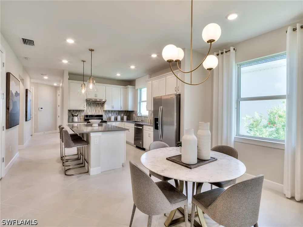 Florida Elm Court North Fort Myers, FL 33917