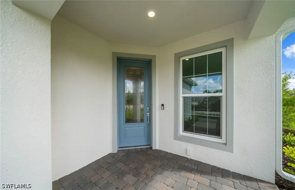 Florida Elm Court North Fort Myers, FL 33917