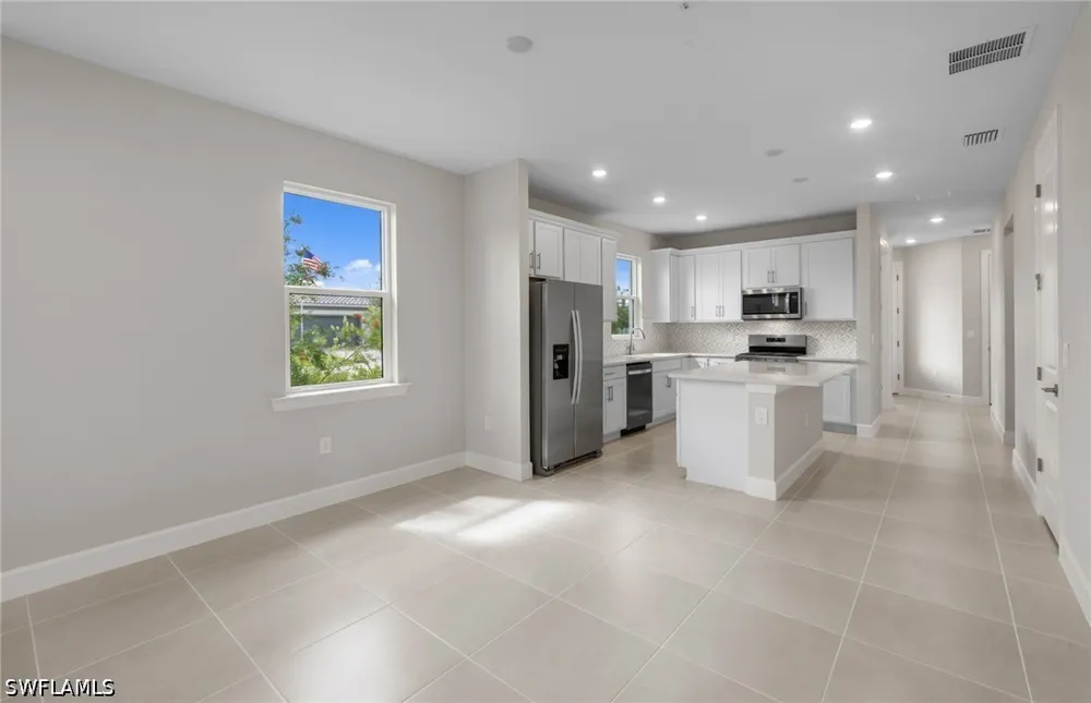 Florida Elm Court North Fort Myers, FL 33917