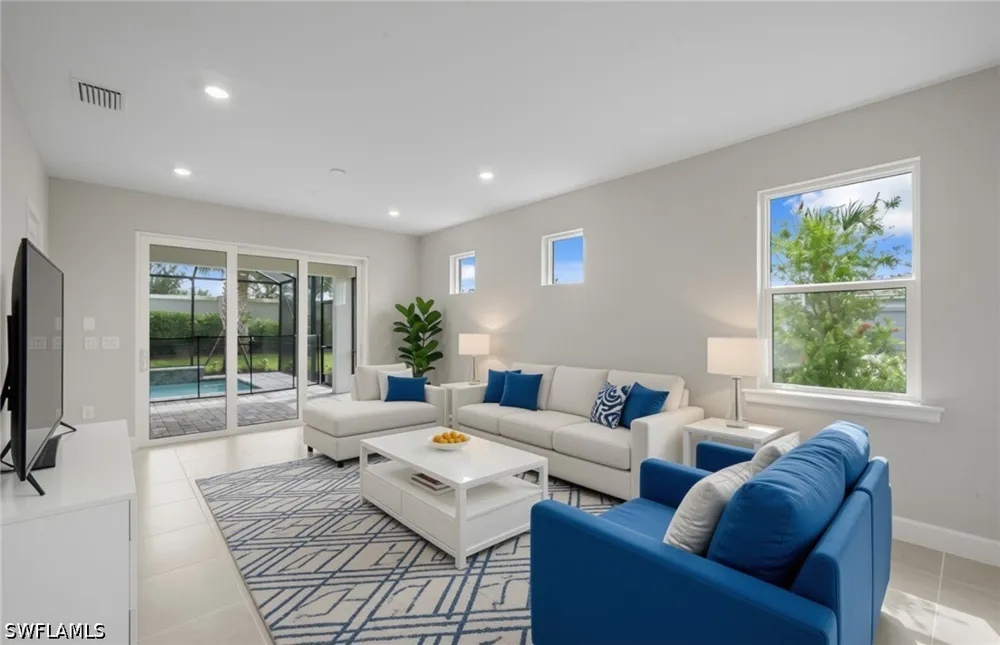 Florida Elm Court North Fort Myers, FL 33917