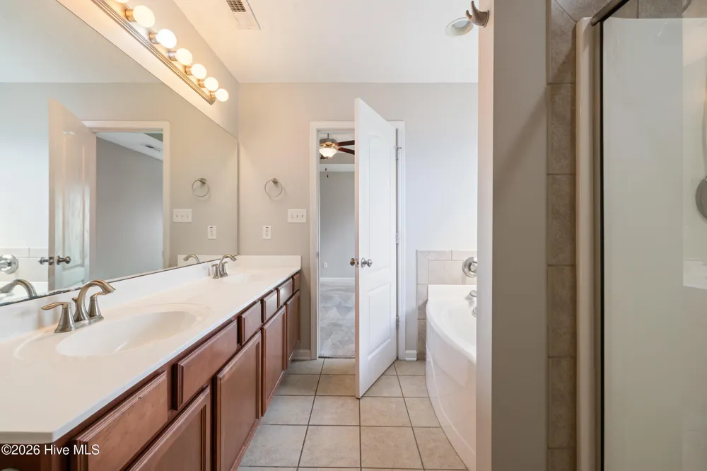 753 Radiant Drive Jacksonville, NC 28546