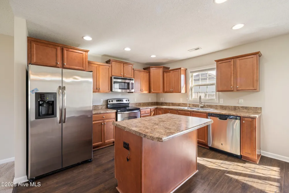 753 Radiant Drive Jacksonville, NC 28546