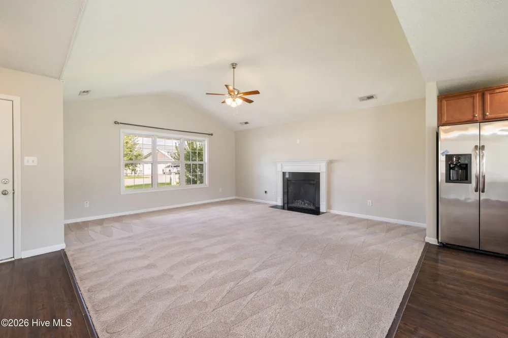 753 Radiant Drive Jacksonville, NC 28546