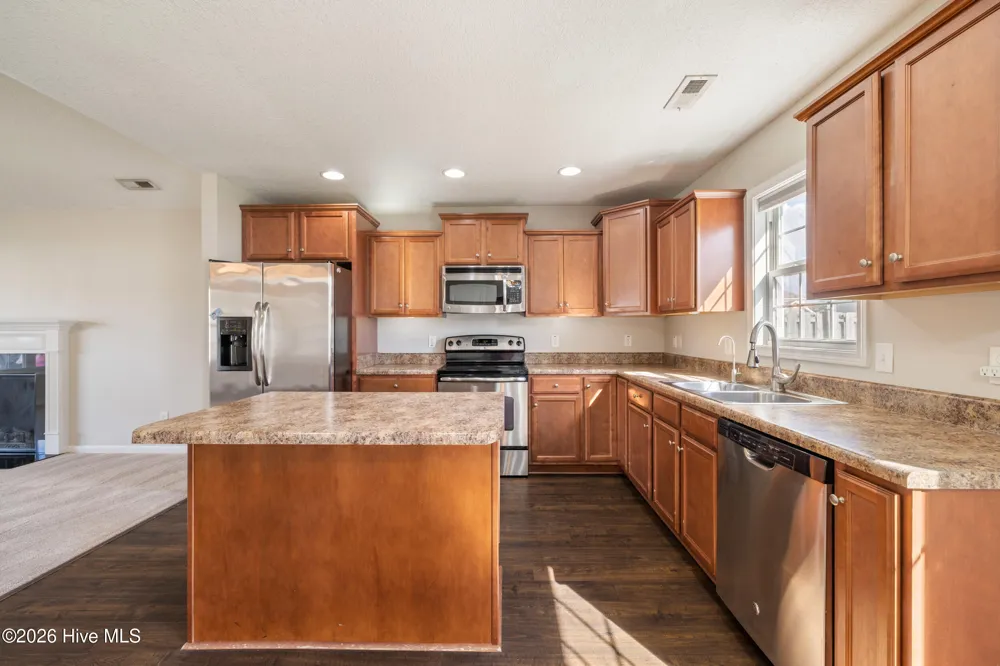 753 Radiant Drive Jacksonville, NC 28546