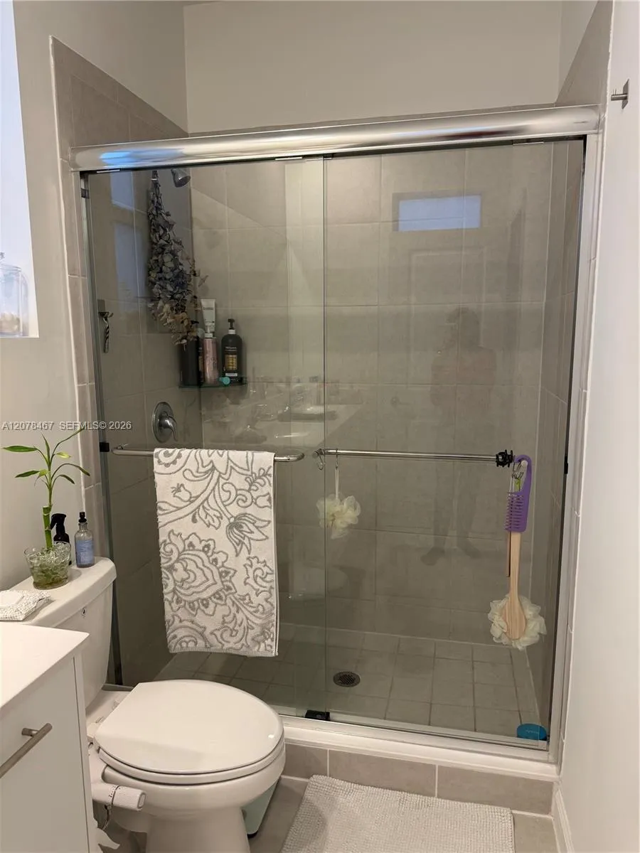 2371 NW 122nd Ter Miami, FL 33167