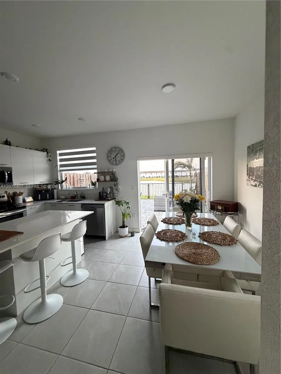 2371 NW 122nd Ter Miami, FL 33167