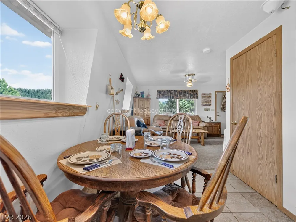 651 E Aspen Meadow Drive Mammoth Creek, UT 84735