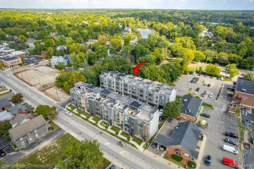 108 CENTER Cove Northville City, MI 48167
