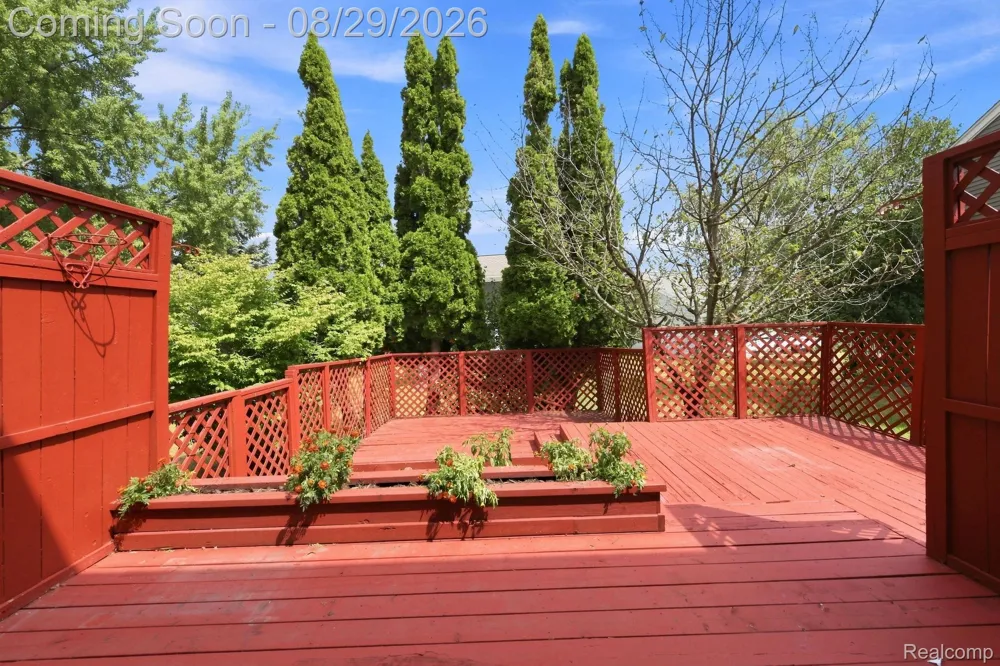 456 Farmridge Court Rochester Hills City, MI 48307