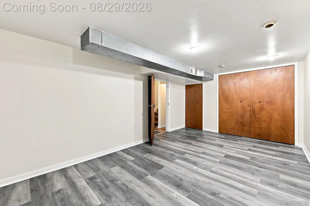 456 Farmridge Court Rochester Hills City, MI 48307