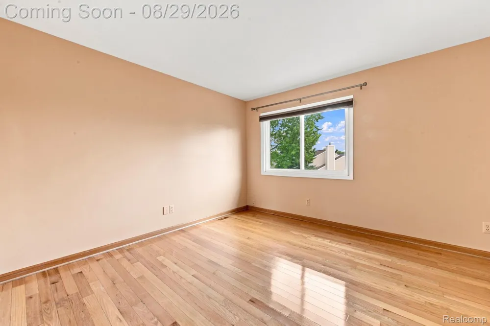 456 Farmridge Court Rochester Hills City, MI 48307