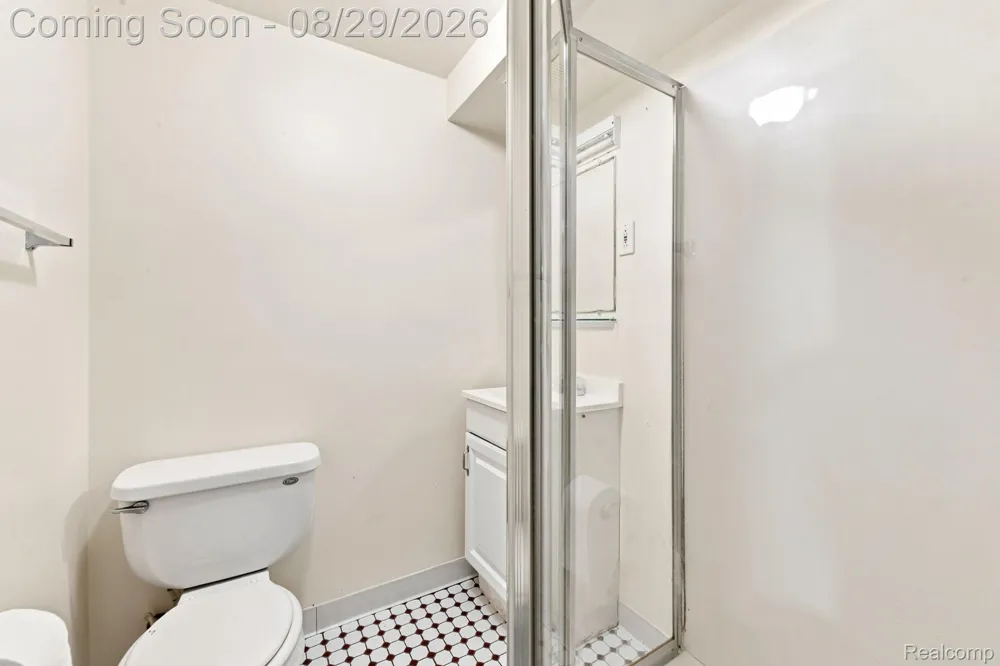 456 Farmridge Court Rochester Hills City, MI 48307
