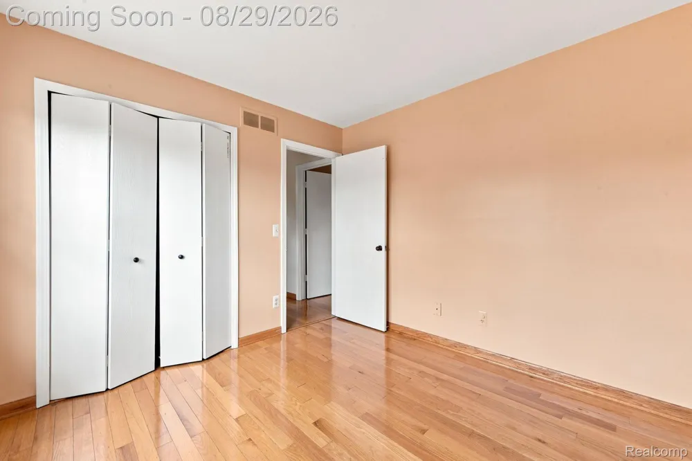 456 Farmridge Court Rochester Hills City, MI 48307