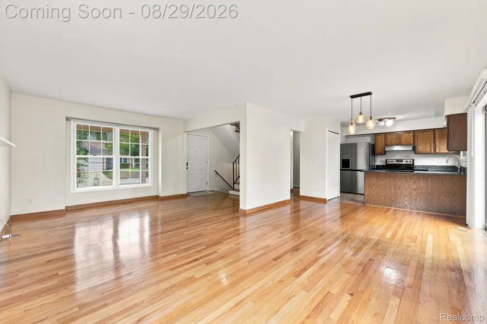 456 Farmridge Court Rochester Hills City, MI 48307