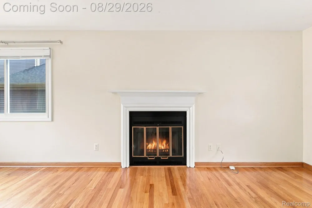 456 Farmridge Court Rochester Hills City, MI 48307
