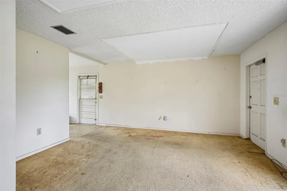 704 RADFORD PLACE Sun City Center, FL 33573