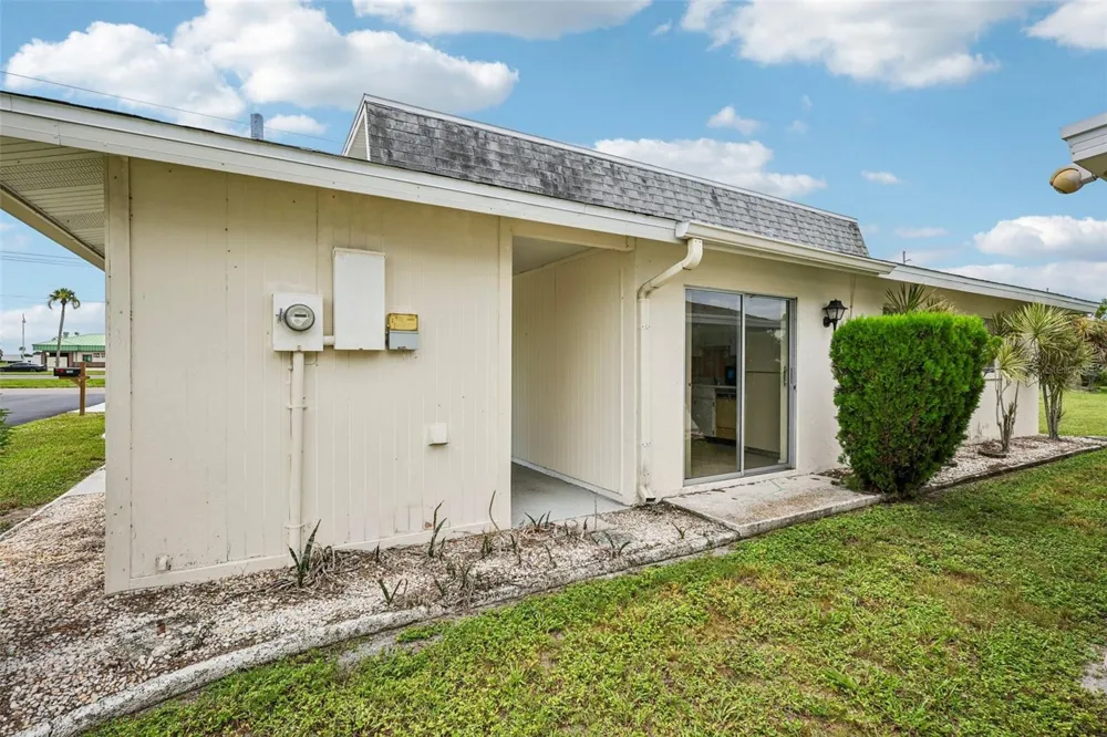 704 RADFORD PLACE Sun City Center, FL 33573
