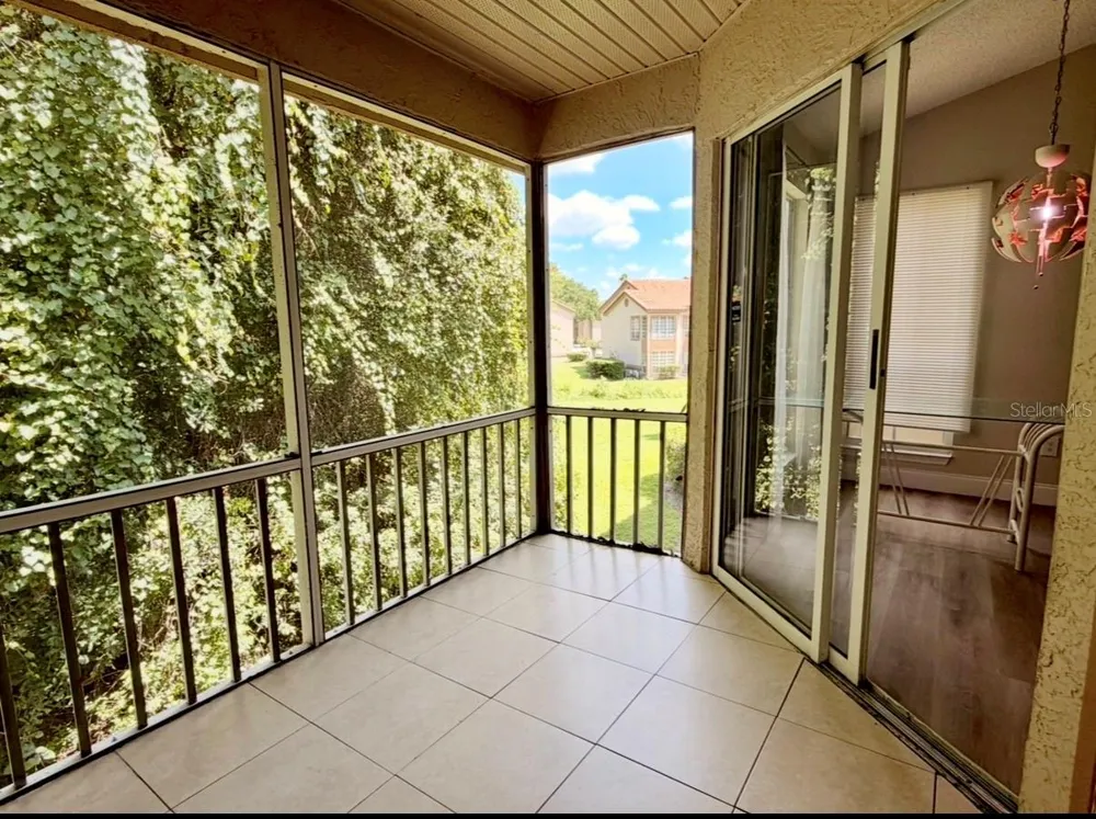4607 GATE PLACE #202 Orlando, FL 32811