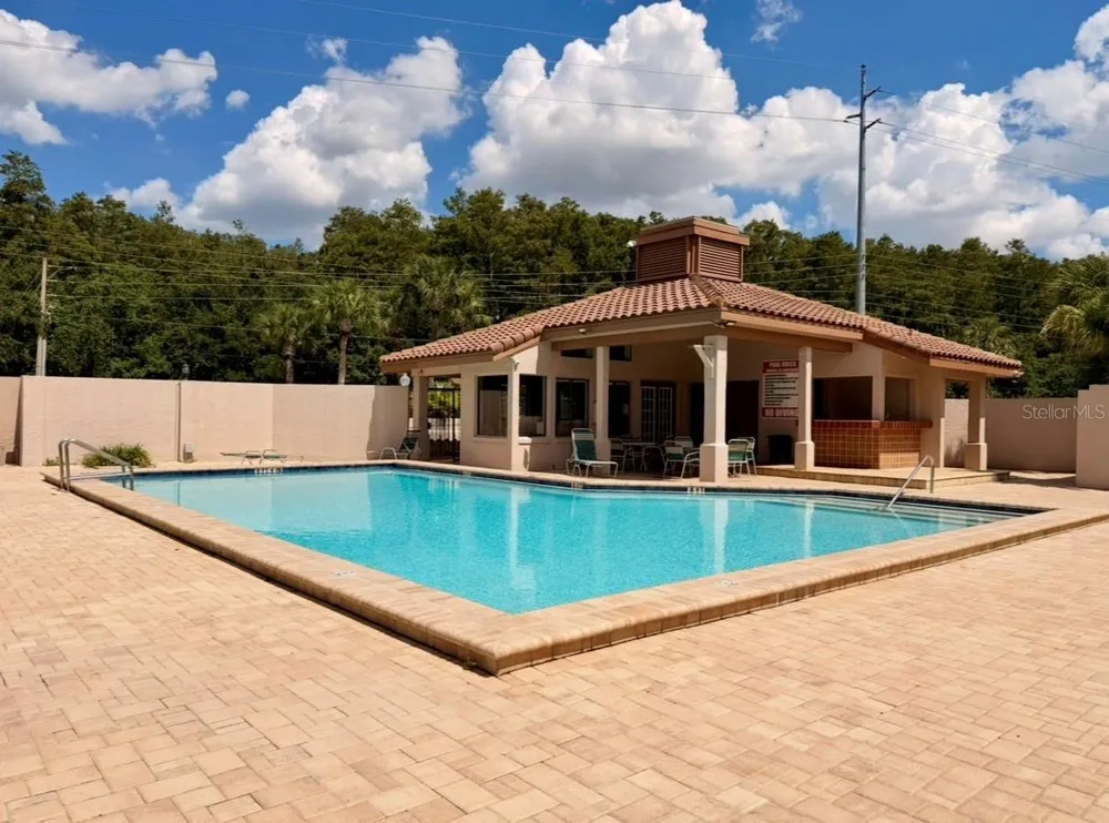 4607 GATE PLACE #202 Orlando, FL 32811