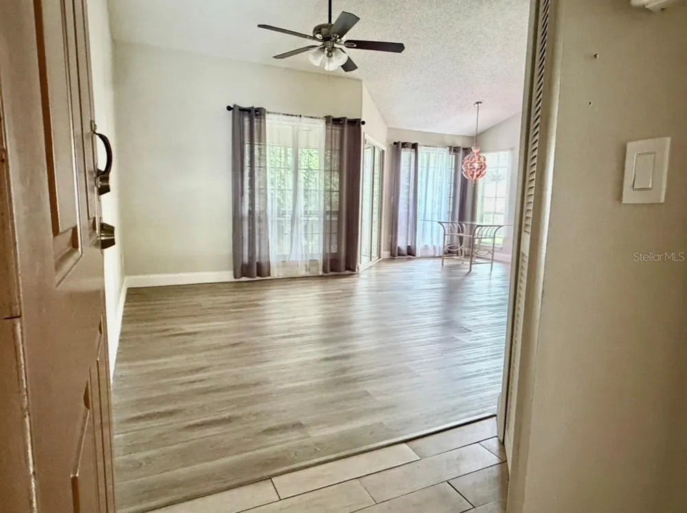 4607 GATE PLACE #202 Orlando, FL 32811