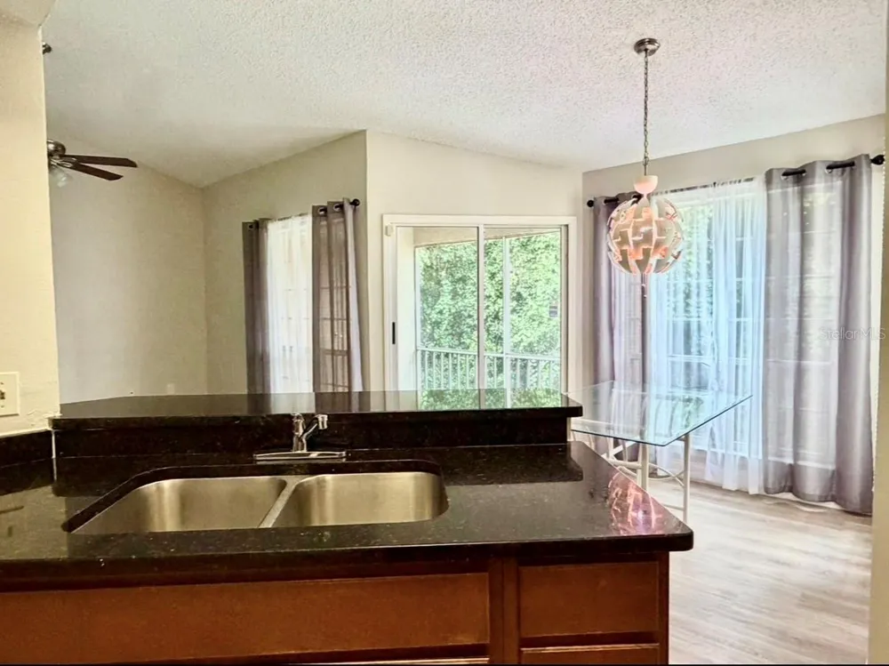 4607 GATE PLACE #202 Orlando, FL 32811