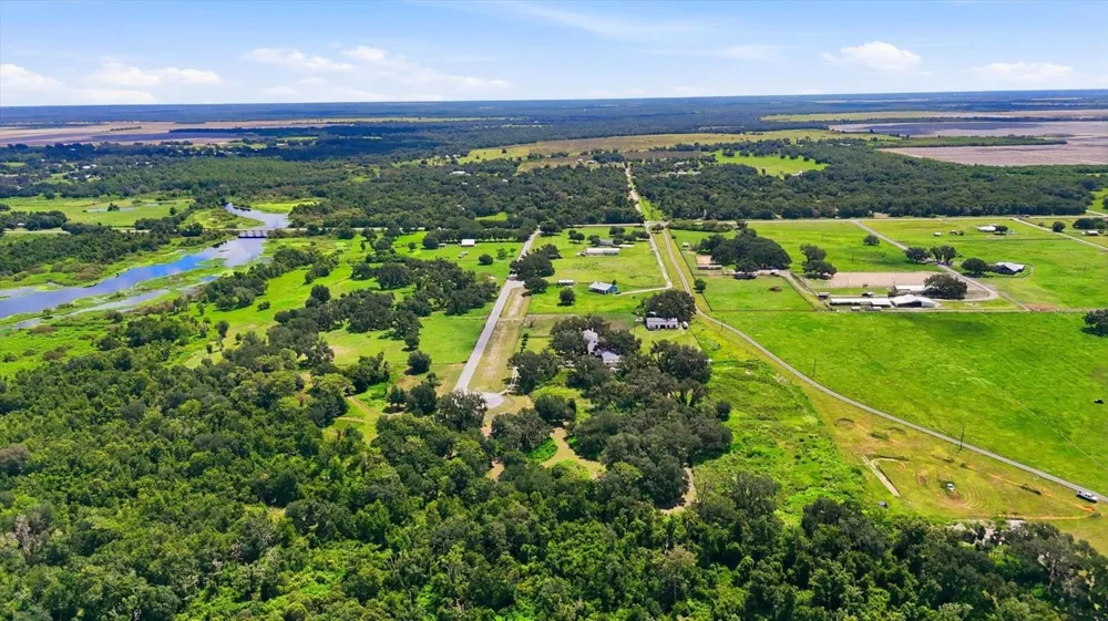 26115 39TH PL E BOULEVARD Myakka City, FL 34251