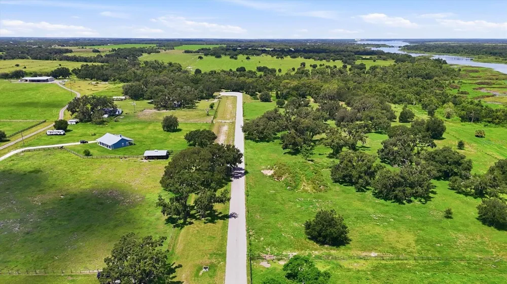 26115 39TH PL E BOULEVARD Myakka City, FL 34251