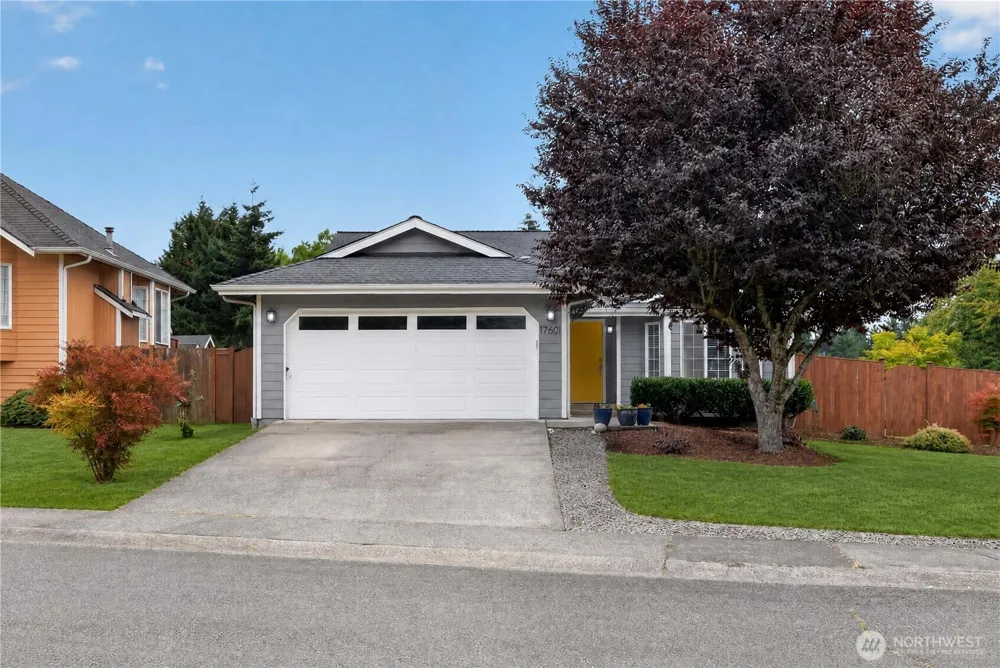 17601 SE 268th Place Covington, WA 98042