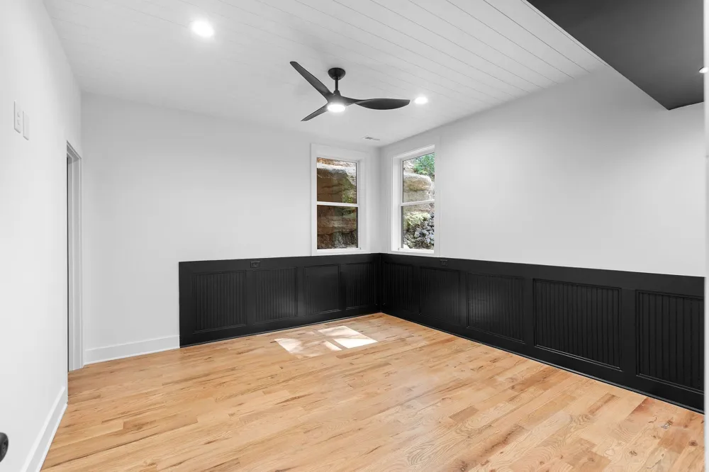 2405 Shoreside Dr Smithville, TN 37166