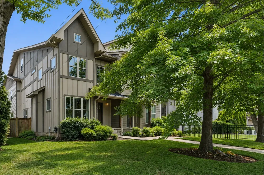 1433 14th Ave S Nashville, TN 37212