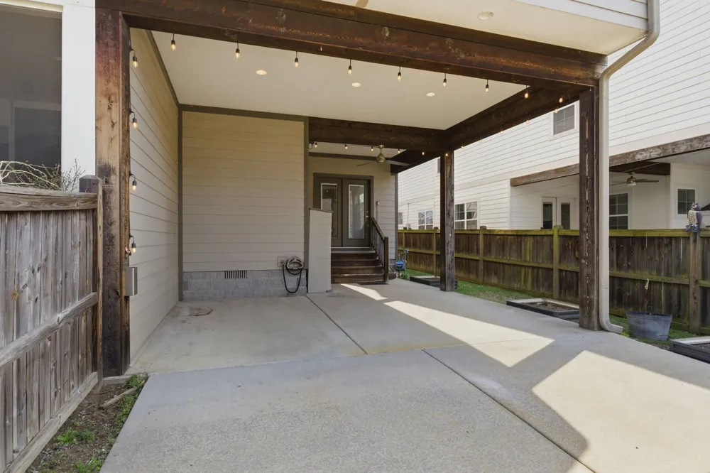 1433 14th Ave S Nashville, TN 37212