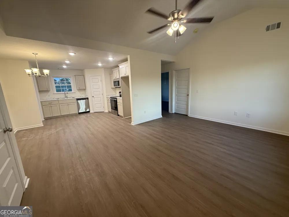513 Nickies WAY Statesboro, GA 30458