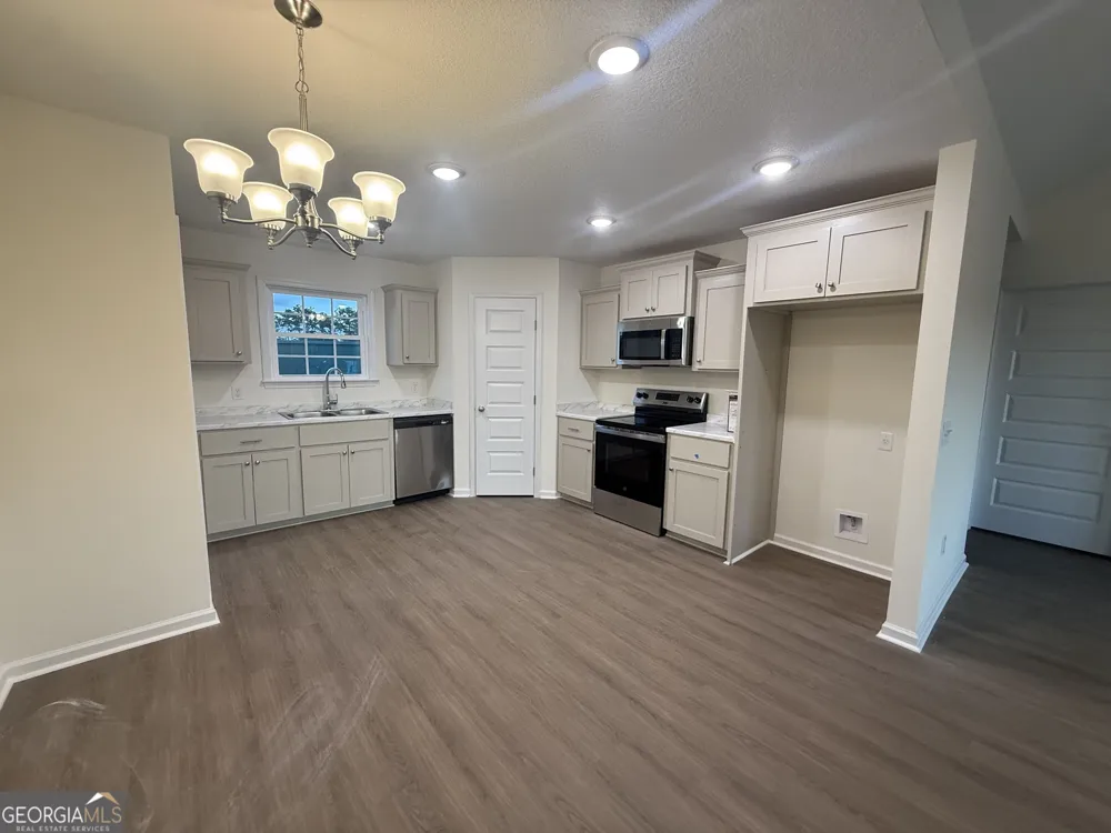 513 Nickies WAY Statesboro, GA 30458