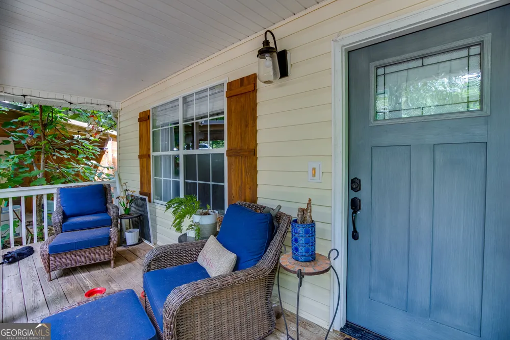 9420 Manor LN Gainesville, GA 30506