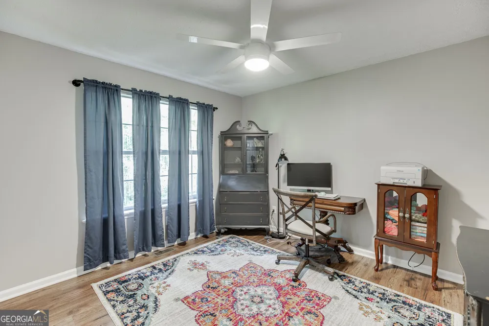 9420 Manor LN Gainesville, GA 30506
