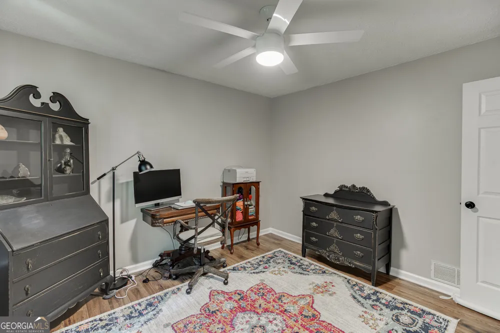 9420 Manor LN Gainesville, GA 30506