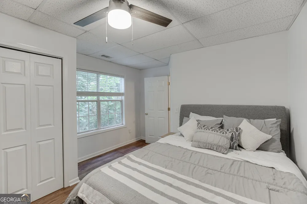 9420 Manor LN Gainesville, GA 30506