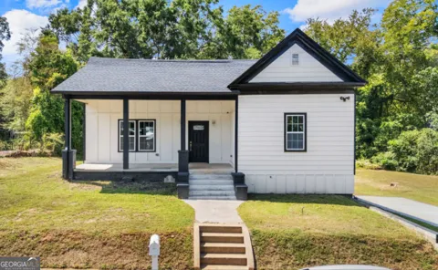 13 N Blanche AVE SW