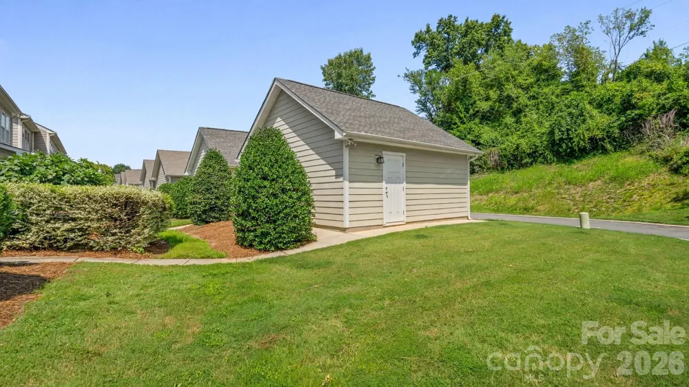 3134 Bending Birch Place Charlotte, NC 28206
