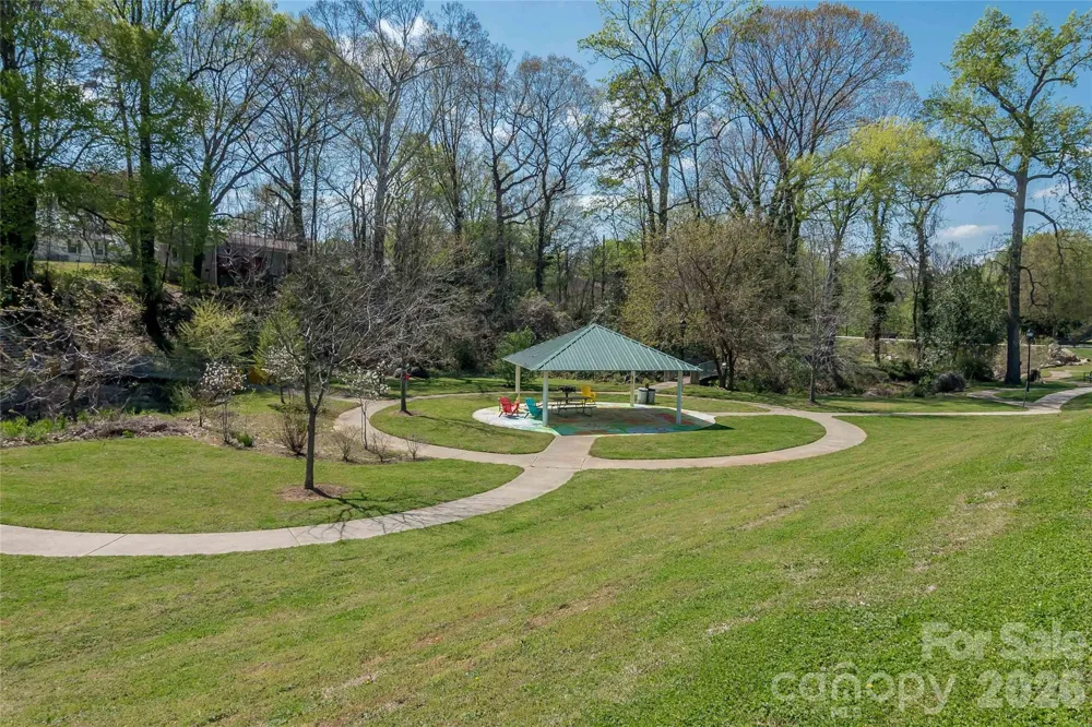 3134 Bending Birch Place Charlotte, NC 28206