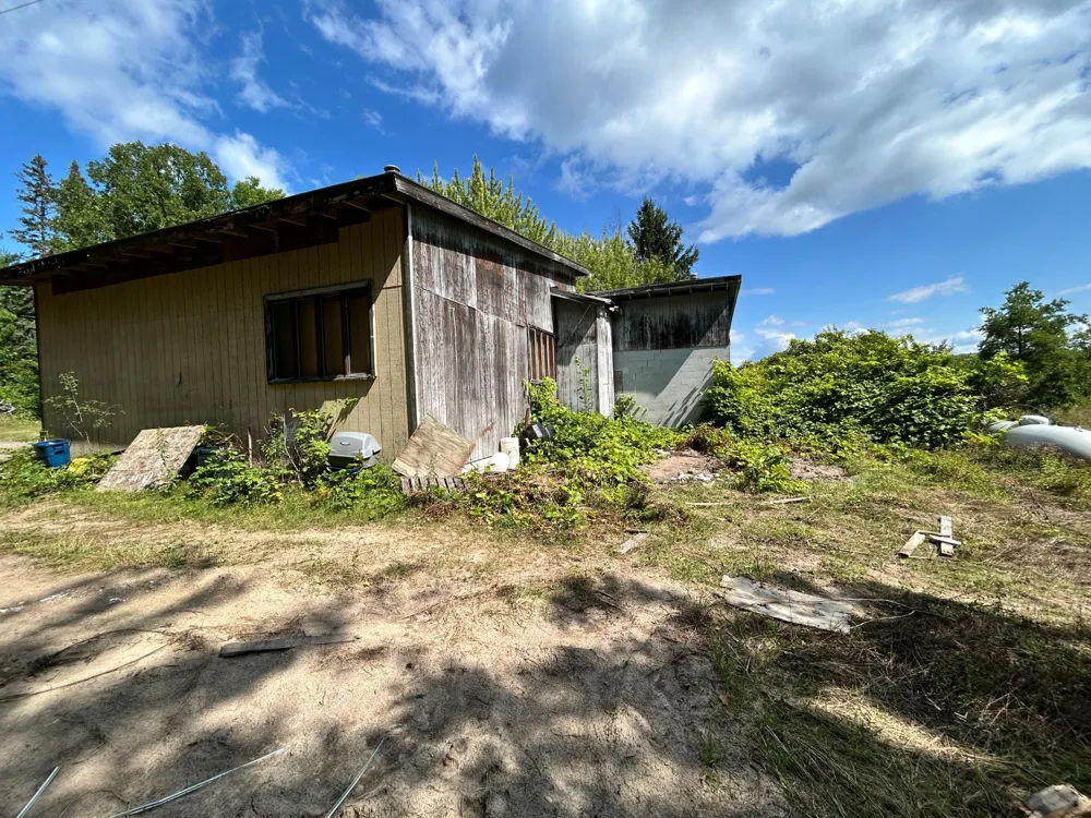 3143 State 200 NW Walker, MN 56484