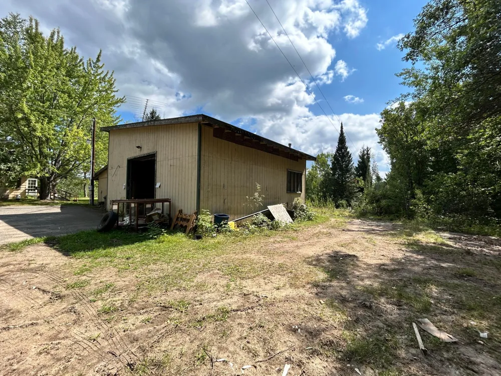 3143 State 200 NW Walker, MN 56484