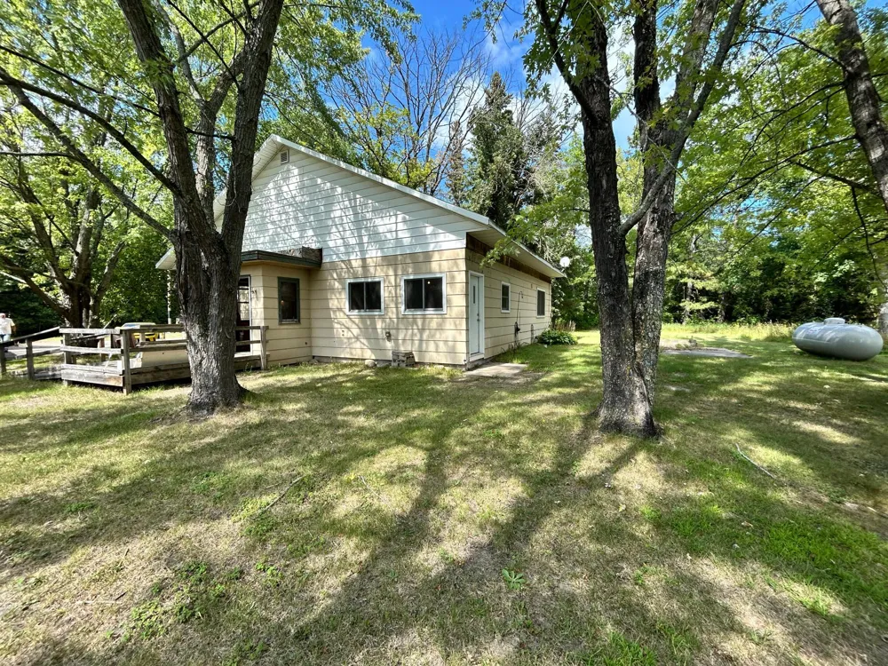 3143 State 200 NW Walker, MN 56484