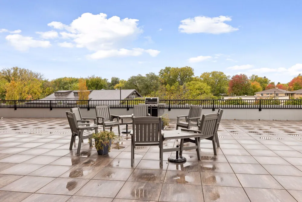 6500 Woodlake Drive #905 Richfield, MN 55423